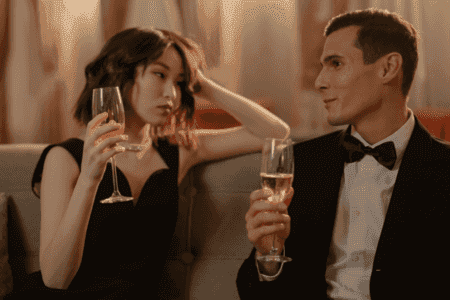 Dating An Alcoholic : When It’s Time To Leave