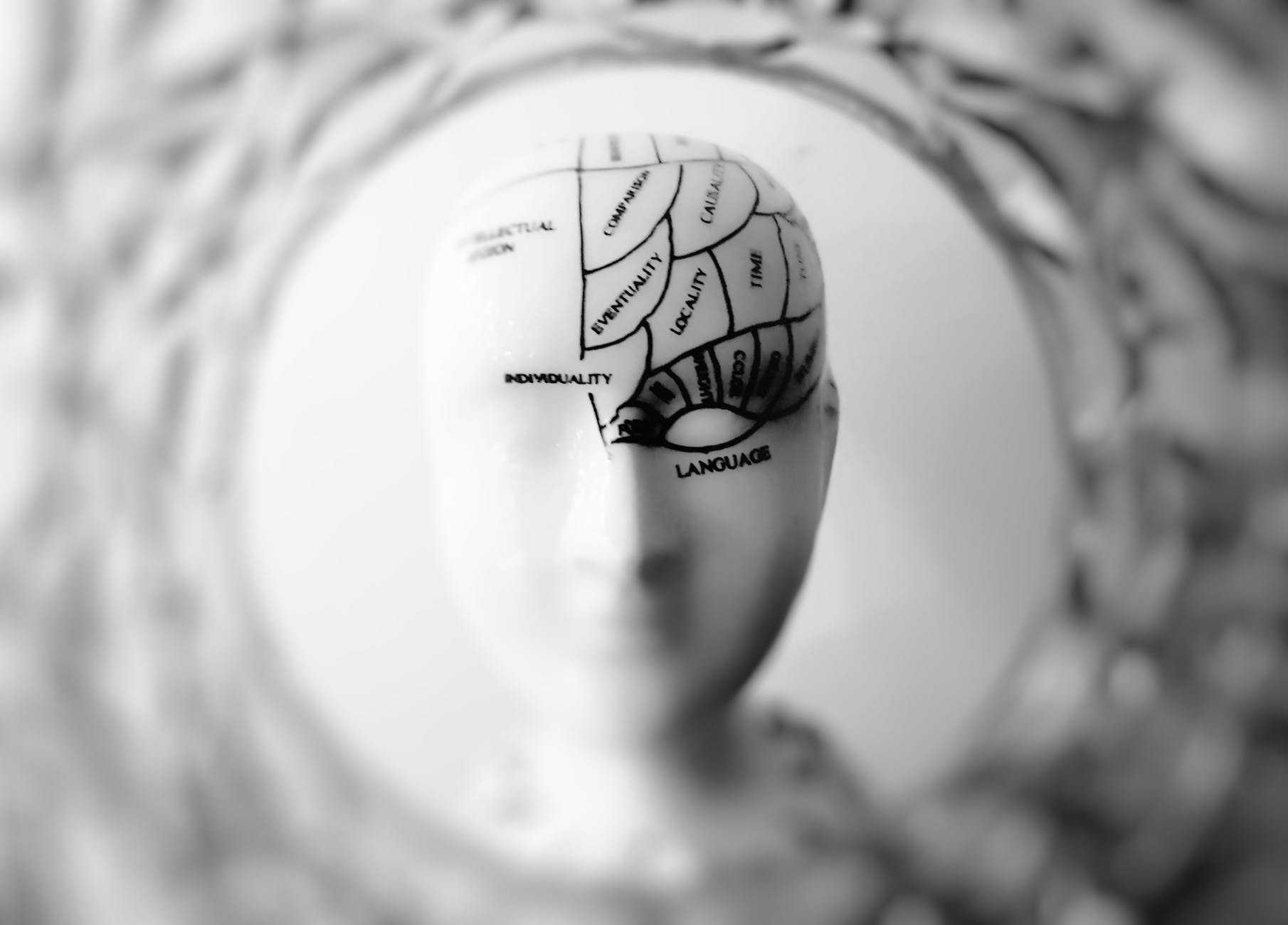Mengobati Depresi Dengan Pembedahan : Pahami Stimulasi Otak Dalam