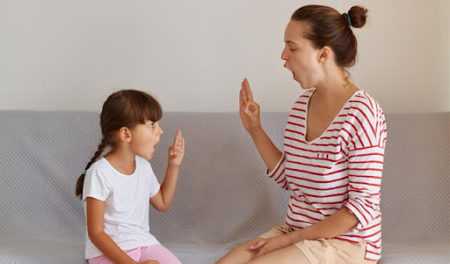 Genitori di bambini con dislessia: 7 consigli che aiutano