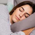 Cos’è il sonno REM? Come entrare in REM